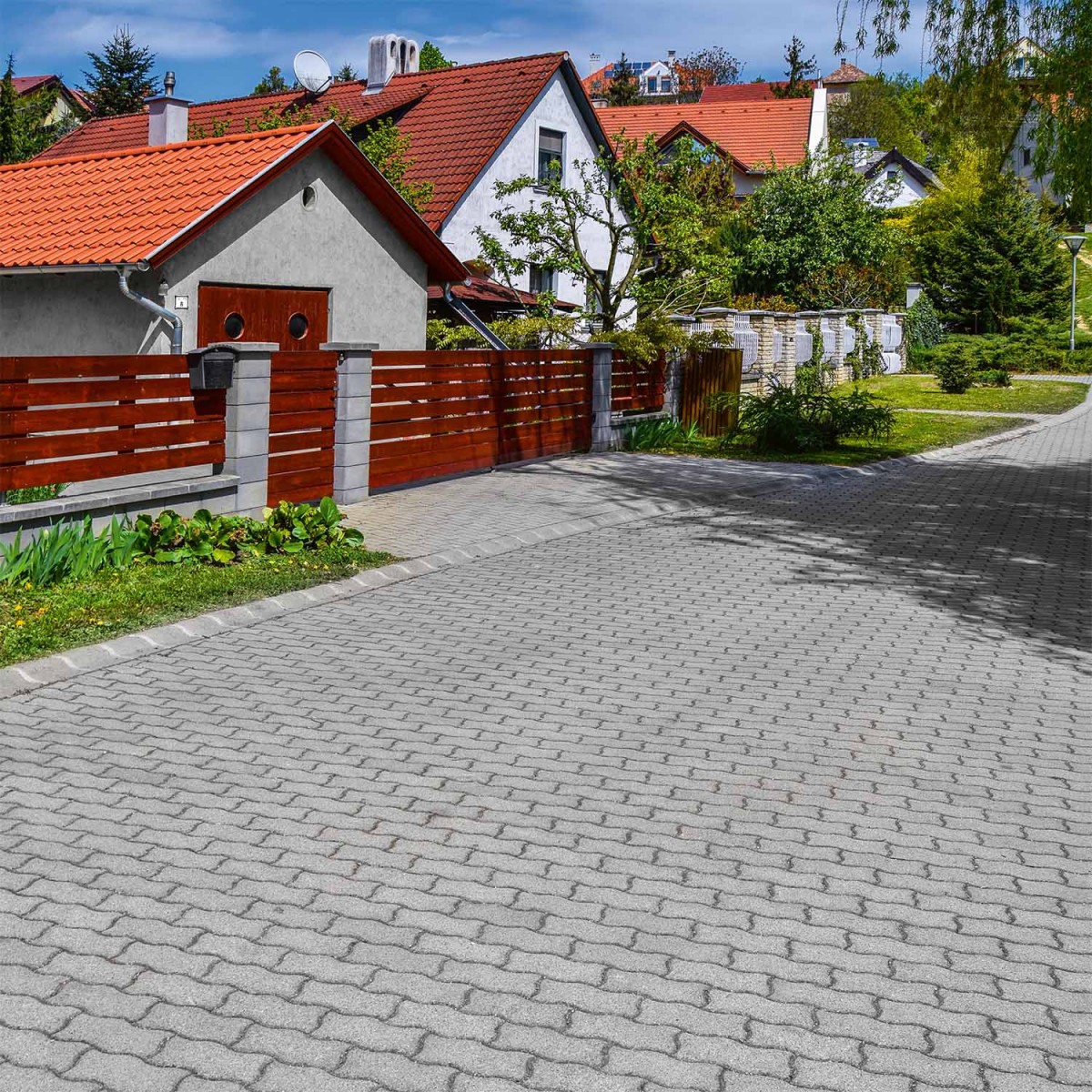 szürke
